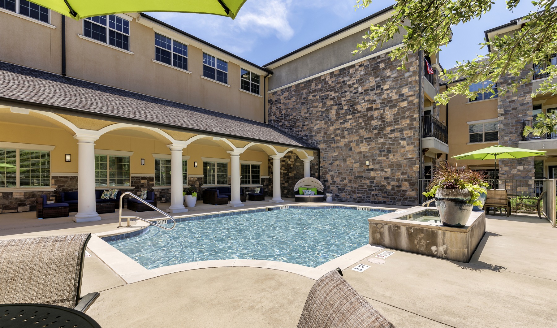 Avir at Fort Worth - Nursing Home in Fort Worth, TX photo 3